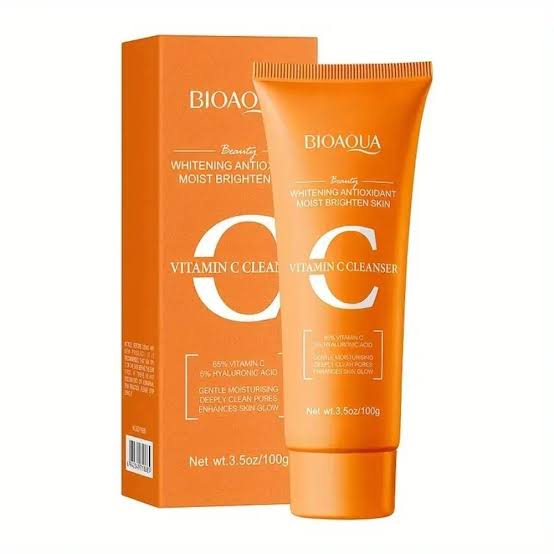 BIOAQUA Whitening Antioxidant Vitamin C Facial Cleanser 110g